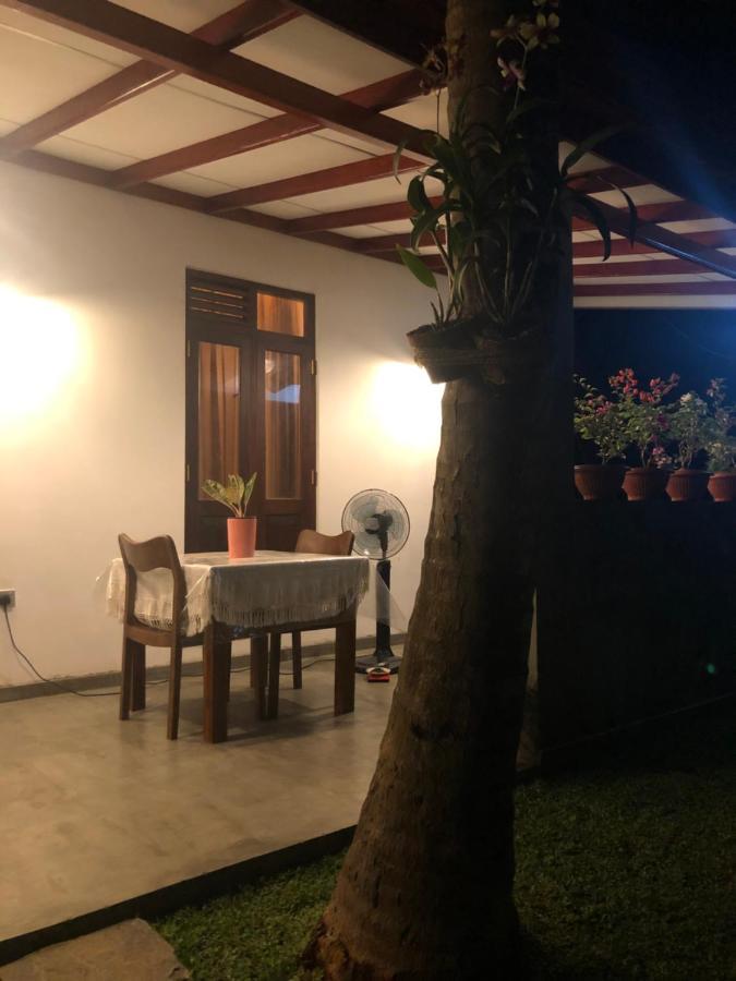 Lohas Villa Hiriketiya ดิคเวลลา ภายนอก รูปภาพ